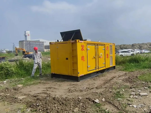 古田200KW柴油发电机机组每小时的油耗量受哪些因素影响？